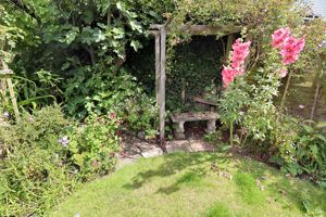 THORRINGTON ROAD- click for photo gallery
